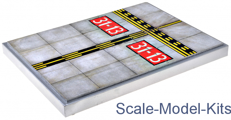DAN Models - Display stand. Airport Base theme, 180x240mm - plastic ...