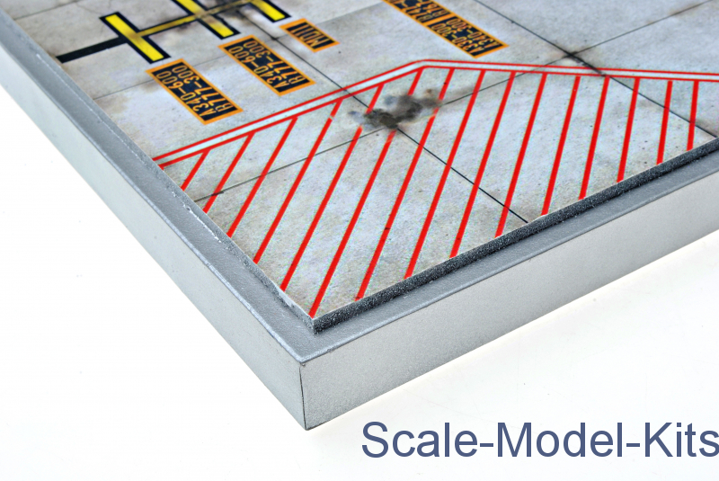 DAN Models - Display stand. Airport Base theme, 240x290mm - plastic ...